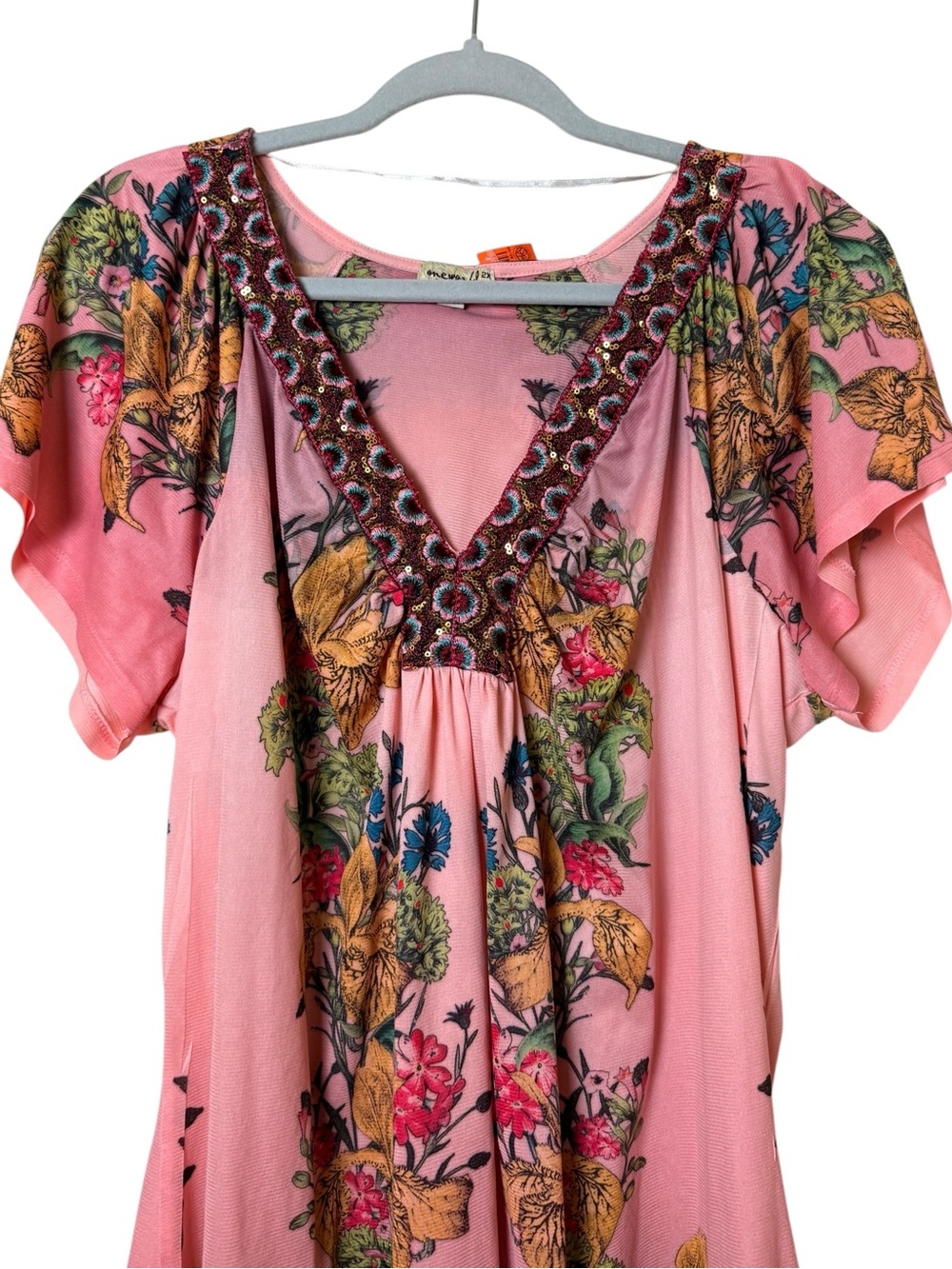 ONE WORLD 2X Pink Floral Beaded V-Neck Tunic - Picture 5 of 7